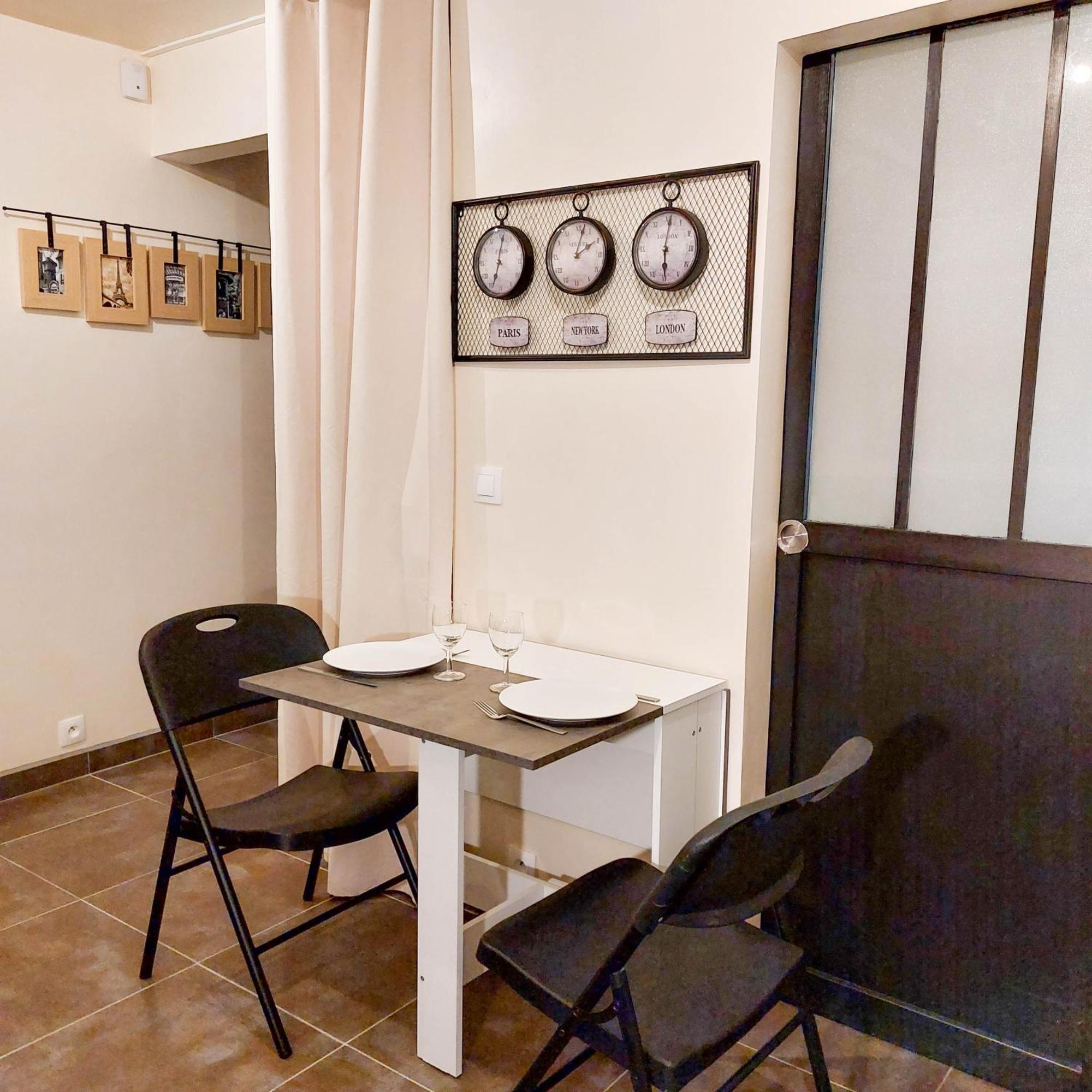Villa Reiala Σαβίλ Δωμάτιο φωτογραφία